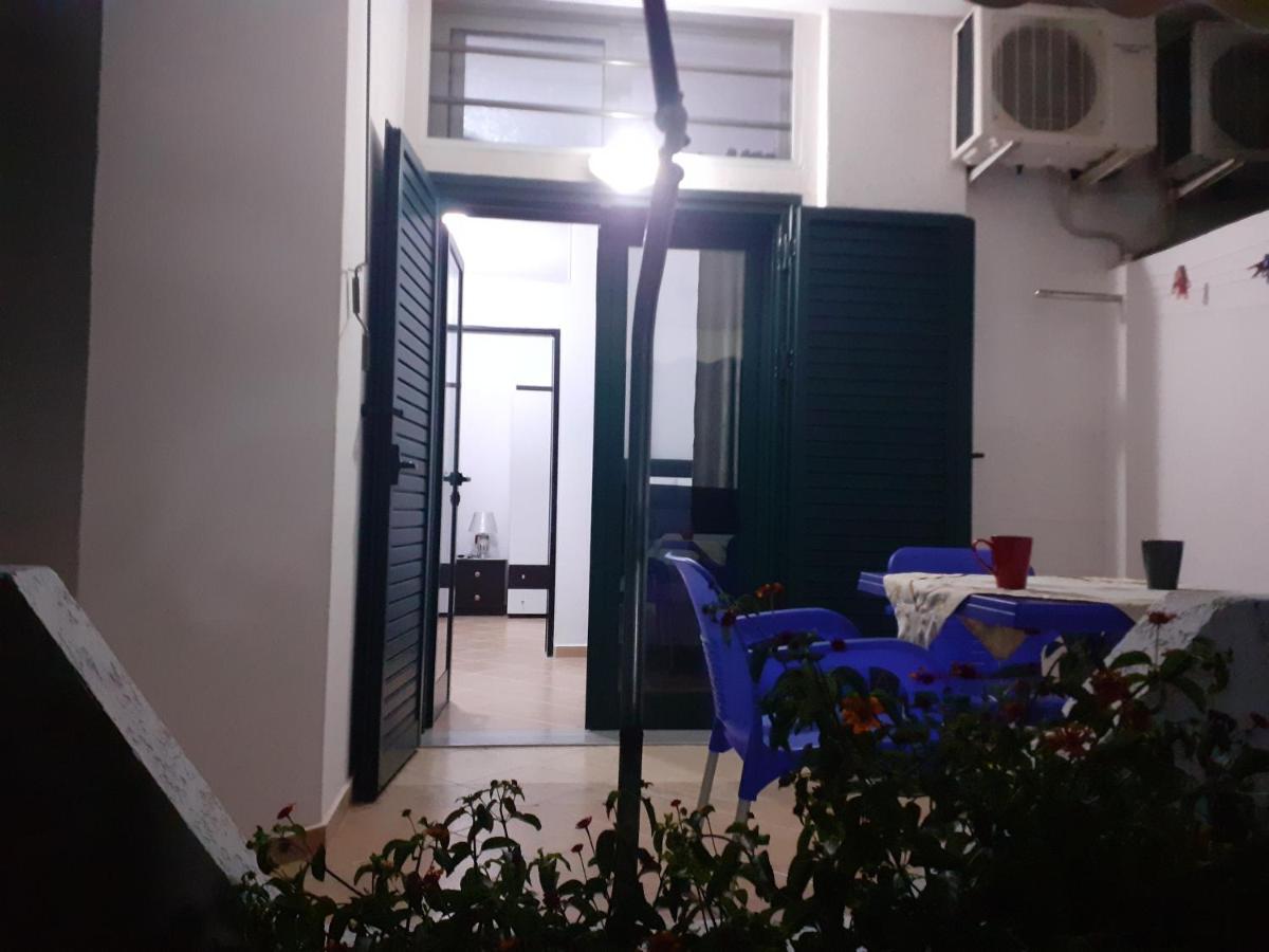 קסאמיל Apartment Erjon חדר תמונה